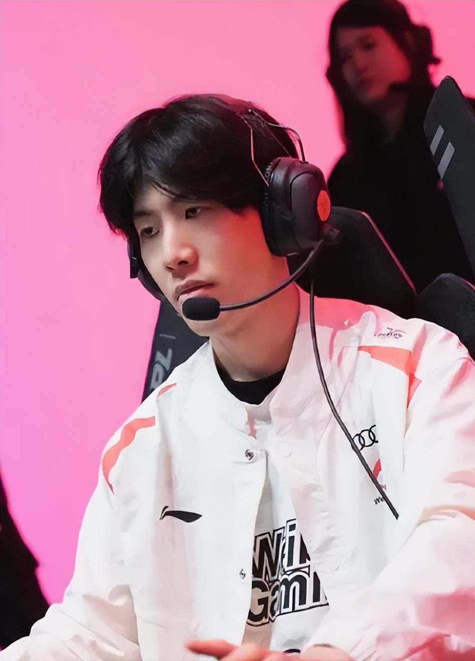 掘金前途光明!,TheShy新星出色发挥表现突出全场沸腾不已 掘金前途光明!,TheShy新星出色发挥表现突出全场沸腾不已