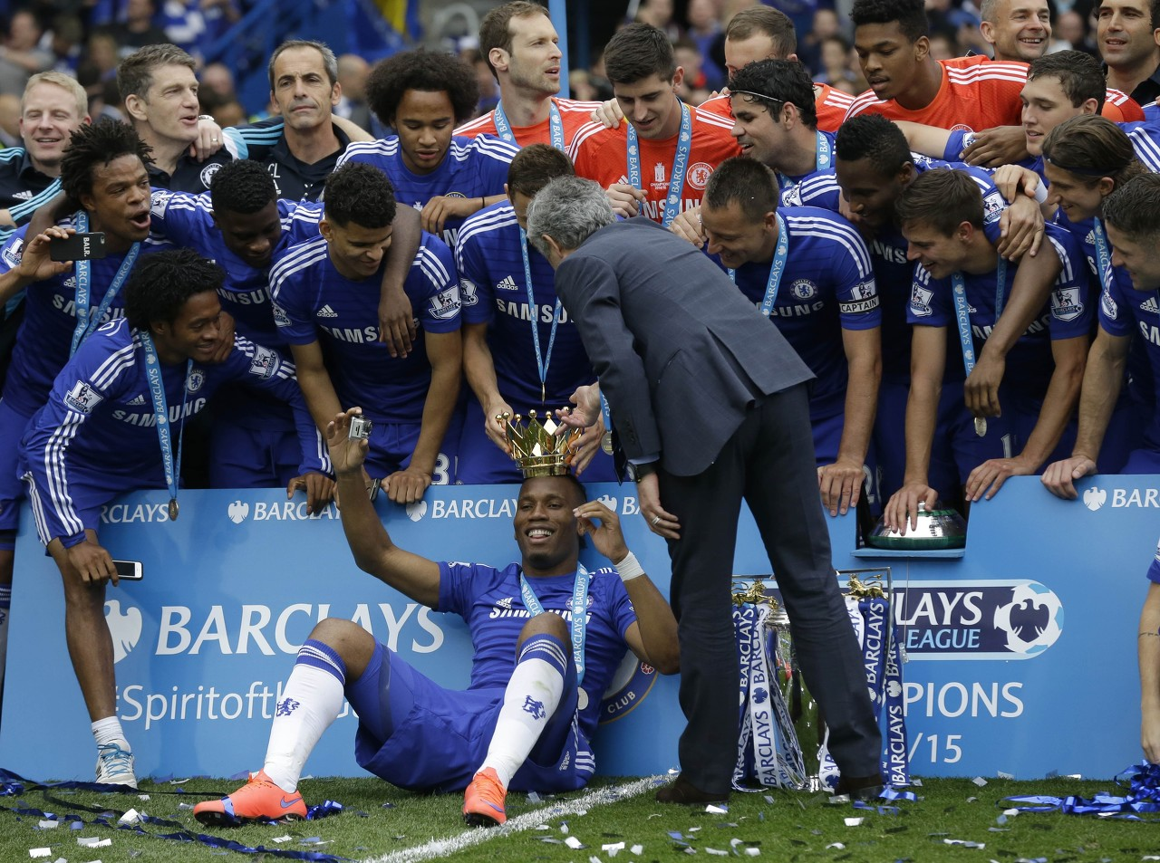 包含德罗巴重返赛场,险胜首场状态出色,切尔西观众沸腾!比赛高潮迭起的词条 包含德罗巴重返赛场,险胜首场状态出色,切尔西观众沸腾!比赛高潮迭起的词条