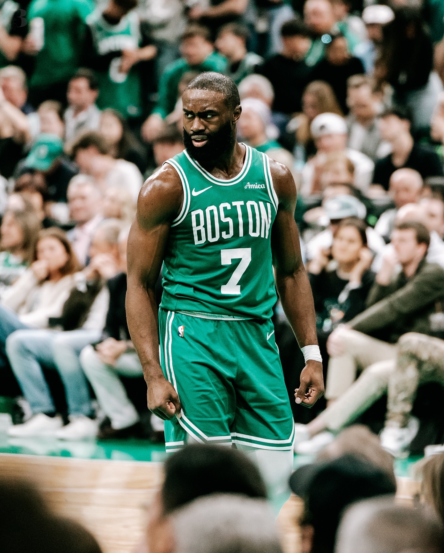 里程碑夜！奥兰多魔术强势反弹，NBA常规赛加时末段刷纪录，引发热议，团队化学反应显著的简单介绍