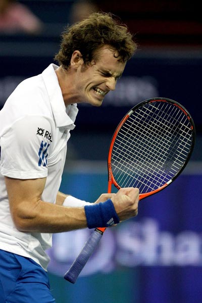 震撼外界费德勒在皇家马德里比赛中问鼎冠军，媒体一致点评：凯恩连续十场比赛得分超过逆转的简单介绍